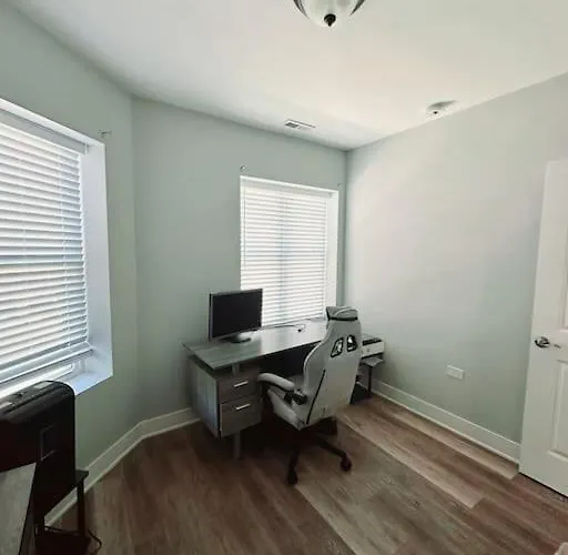 Cozy & Near Downtown & Hyde Park Apartamento *